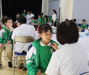 KHÁM SỨC KHOẺ TRƯỜNG HỌC 